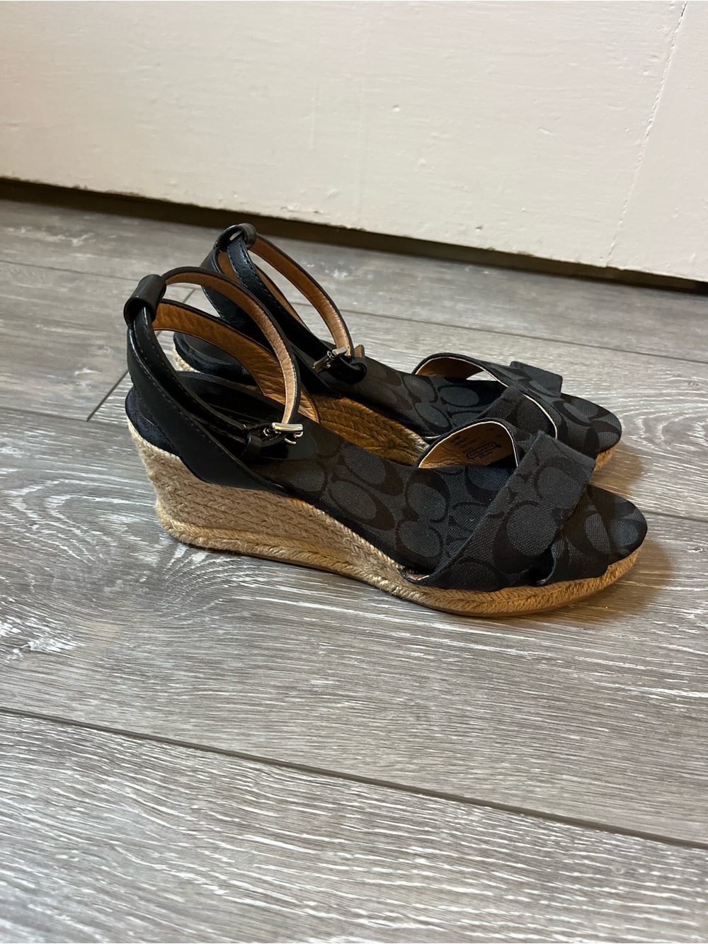 Coach signature jacquard espadrille wedge sandals Henley Size 7.5 Black